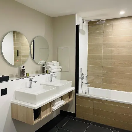 Citadines Eurometropole شقة فندقية